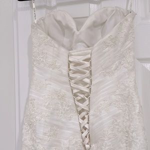 Gorgeous mermaid wedding dress